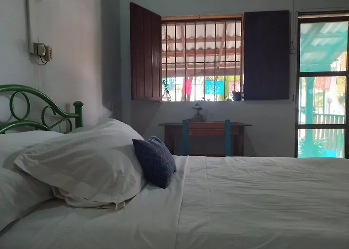 Casa La Playa Guest house *