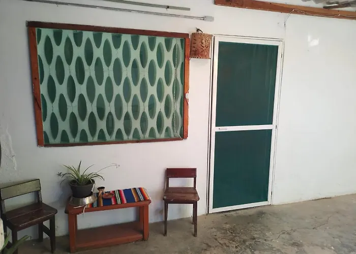 Casa La Playa Zihuatanejo